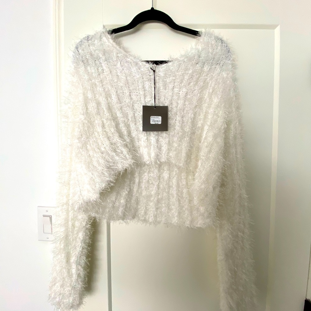 White Lelis crop fringe sweater